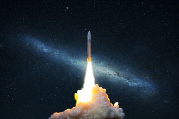 Aufkleber - Spacecraft flies up into the starry sky. Rocket with smoke flies into space. Space Shuttle