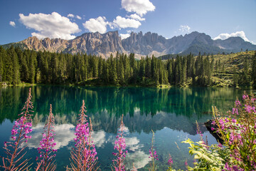 Wall Mural - Carezza Lake. Beautifull blue lake in the Dolomites of Trentino Alto Adige, Nova Levante. Paradise landscape at Karersee with mountain Latemar. Italy.