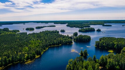 Naklejka na meble Willow reservoir from above