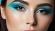 Junge hellhäutige Frau schaut in die Kamera , close up Portrait mit Fokus auf das Augen Makeup. KI Generated