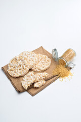 Gallette di riso o rice crackers on white background isolated