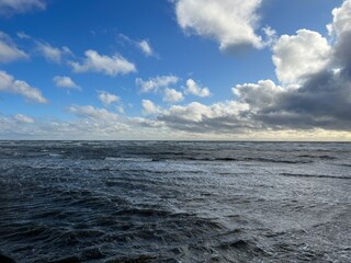 Wall Mural - the sea and the sky