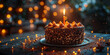 Celebración primer año, meta, logro o cumpleaños, hito importante, tarta estilo marquesa de chocolate decorada con frutos secos y suspiros de merengue de café, luces tenues e la mesa y fondo