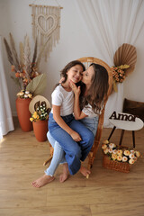 Wall Mural - mãe e filha juntas no dia das mães, amor materno, celebração dia das mães , amor materno 