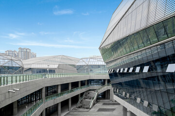 Leinwandbilder - The appearance of modern buildings in empty squares and science museums