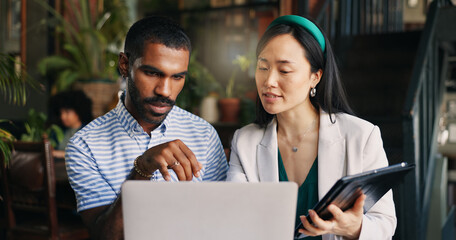 Poster - Business people, laptop and tablet at cafe for research, schedule planning or design in creative startup. Happy man and woman working with technology on project, brainstorming or ideas at coffee shop