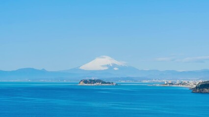 Wall Mural - 湘南葉山から望む江ノ島と富士山　タイムラプス