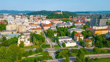 Poster - Ljubljana castle dominating skyline of the Slovenian capital