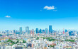 東京風景　青空に流れる雲