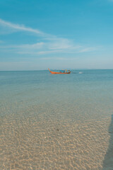 Poster - Clear sea at the beach on a tropical island