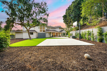 Wall Mural - Remodeled Los Angeles home yard with lush trees