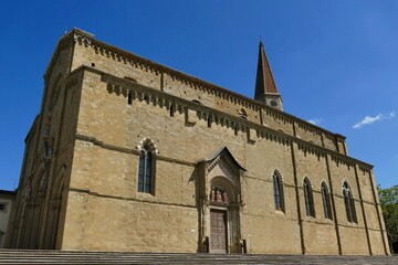 Wall Mural - La façade de la cathédrale San Donato d’Arezzo