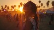 Ragazza al tramonto durante festival di musica, stile Coachella