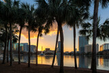 Fototapeta Miasta - Orlando city skyline at sunset with fountain view of Orlando in Lake Eola Park, Florida, USA