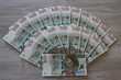 A fan made of Polish 500 zloty banknotes