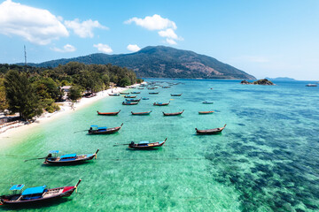 Sticker - Aerial view of longtail boat and beach at Koh Lipe.