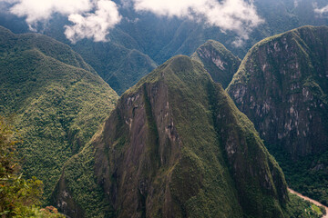 Wall Mural - steep tropical peaks