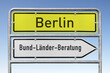 Berlin, Bund-Länder-Beratung, Wegweiser, (Symbolbild)