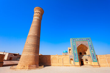 Wall Mural - Kalyan Minaret and Mosque in Bukhara, Uzbekistan