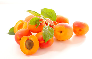 Poster - fresh apricot and leaf on white background