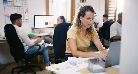 Leinwandbilder - Designer, thinking and working with office, laptop and technology for small business startup. Woman, planning or brainstorming with creative, workplace or coworking for online design agency with tech