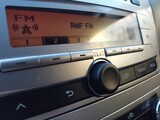 Fototapeta Pomosty - Radio samochodowe