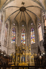 Wall Mural - Chœur de la Cathédrale Sainte-Marie de Saint-Bertrand-de-Comminges depuis les stalles