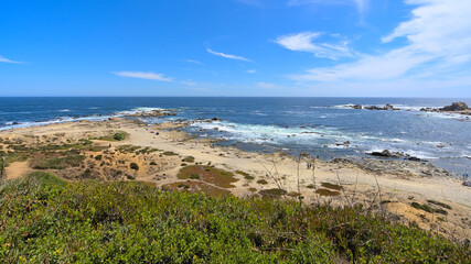 Wall Mural - Beach of the pacific ocean in Algarrobo in the region of Valparaiso, Chile 