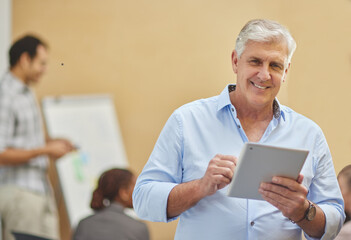 Aufkleber - Office, portrait and mature businessman with tablet in workshop, presentation and coaching staff in meeting. Training, seminar and team manager with online research in startup with pride or happiness