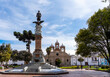 © Carlos - Iglesia la Catedral de Riobamba y parque Sucre, cielo despejado