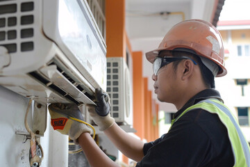 Wall Mural - construction worker in construction site, construction worker, workers at work