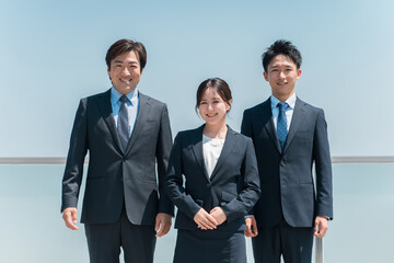 Poster - スーツを着たビジネスマン・会社員・企業・就職・転職（弁護士・税理士・会計士）
