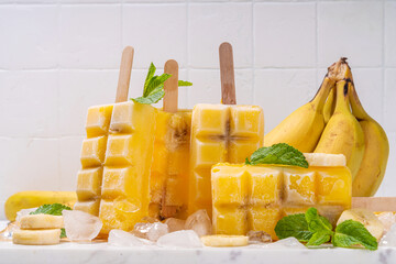 Wall Mural - Banana ice cream popsicles