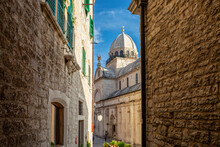 Croatia, Sibenik-Knin County, Sibenik, Alley In Front Of Cathedral Of Saint James