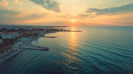 Poster - Beautiful sunset over the ocean, perfect for travel ads