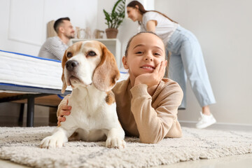 Sticker - Little girl with dog and parents in bedroom on moving day