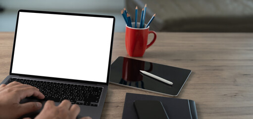 Poster - Close up of man hands computer blank screen Mockup device screen template