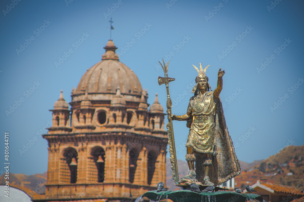 Estatua del Inca Pachacutec, Cusco. Stock Photo | Adobe Stock