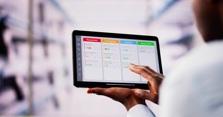 Poster - Project Manager Using Agile Software