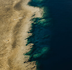 Wall Mural - aerial view of great barrier reef coral reef structure in whitsundays, aerilie beach, queensland, au