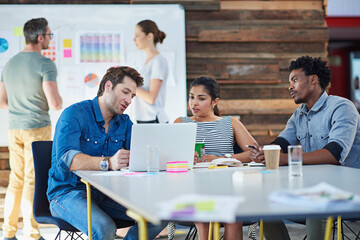 Canvas Print - Business people, laptop and meeting in office brainstorming for online planning, innovation and diversity. Teamwork, communication and tech with digital schedule for group project or collaboration