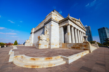 Canvas Print - Shrine of Remembrance in Melbourne Australia