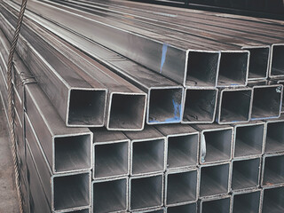 Square steel pipe for building materials It is a cold-formed structural steel used for transporting large construction products.