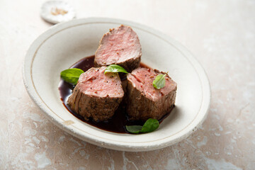 Canvas Print - Roasted beef fillet with red wine sauce