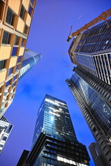 Canvas Print - Hochhaesuer und Baustell in Frankfurt, nachts