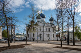 Fototapeta Natura - The Epiphany Cathedral in the ancient Russian town of Uglich. Bogoyavlensky Convent.	