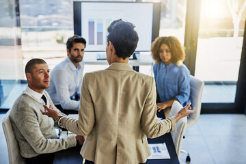 Aufkleber - Business person, coach and screen with team in meeting, presentation or corporate discussion on revenue at office. Speaker talking to employees with graph, chart or data for productivity at workplace