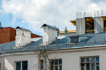 A fragment of the urban landscape on a spring day