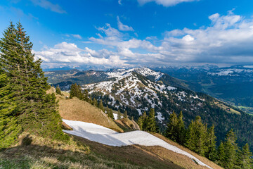 Wall Mural - Beautiful mountain tour in spring to the Siplingerkopf from Balderschwang in the Allgau