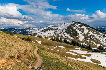 Poster - Beautiful mountain tour in spring to the Siplingerkopf from Balderschwang in the Allgau